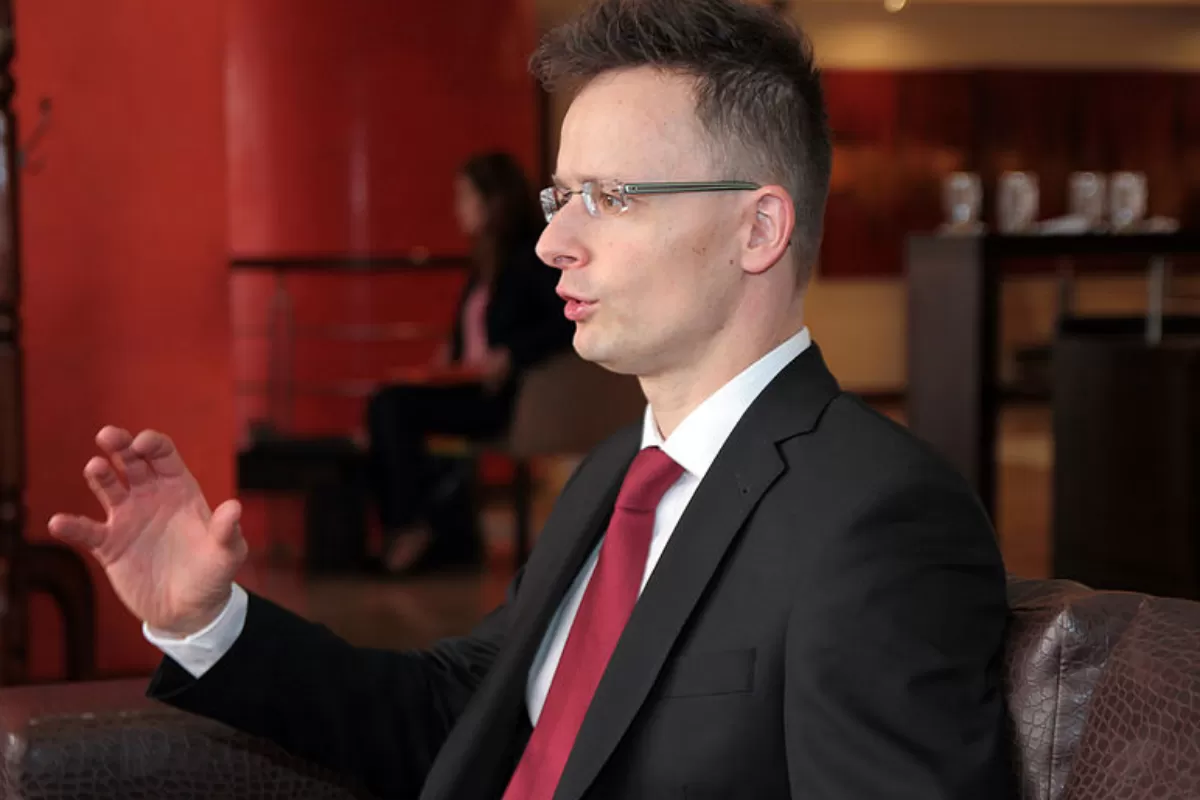 Vaccinul rusesc Sputnik V este autorizat pentru utilizare temporară de Ungaria