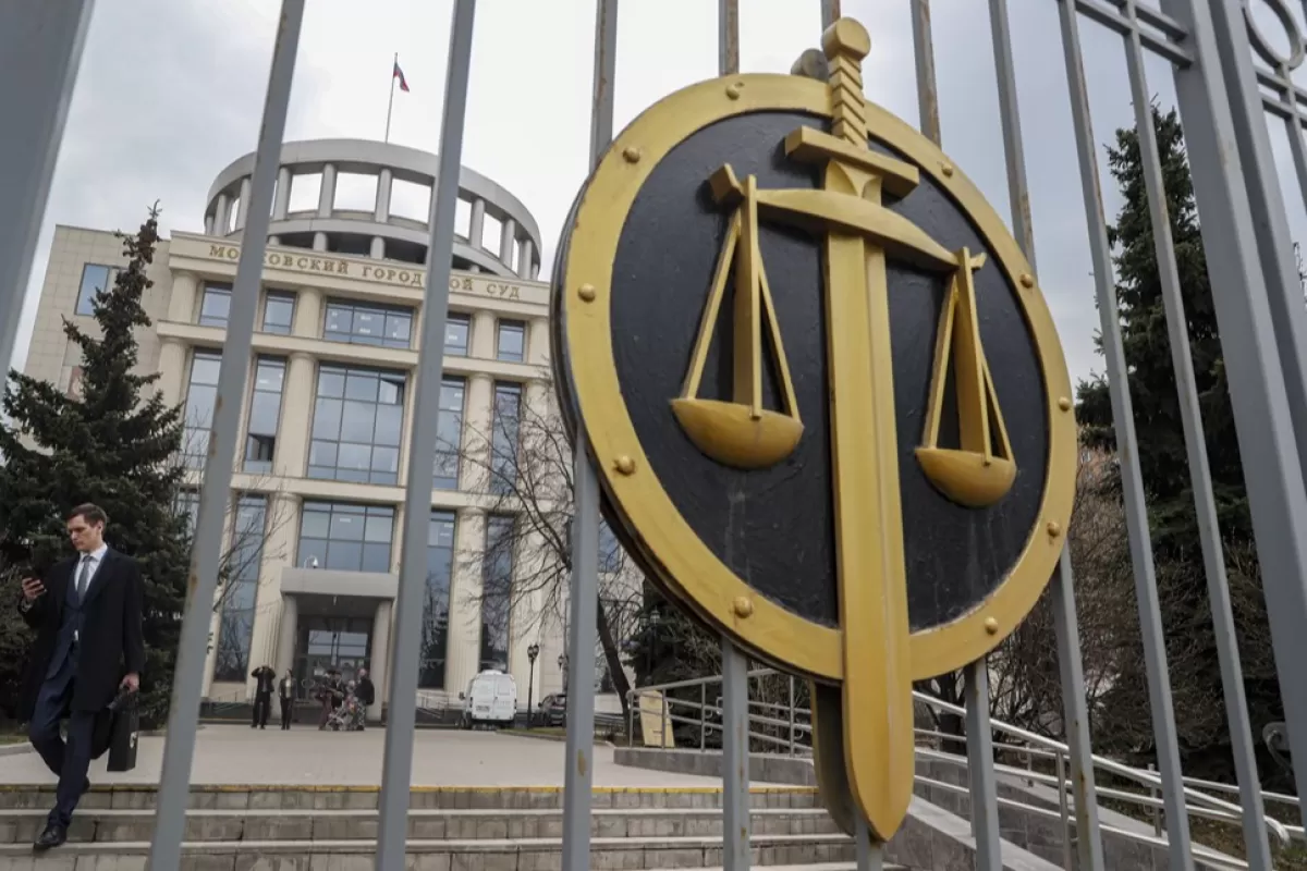 Despre revenirea terorii staliniste și Putin văzut prin ochii unui fugar din FSO