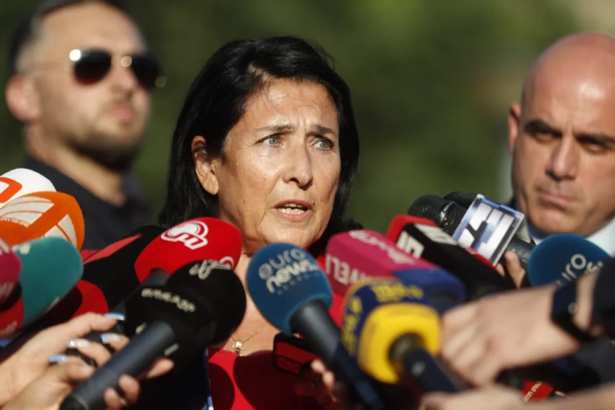 Președintele care înfruntă Visul Georgian