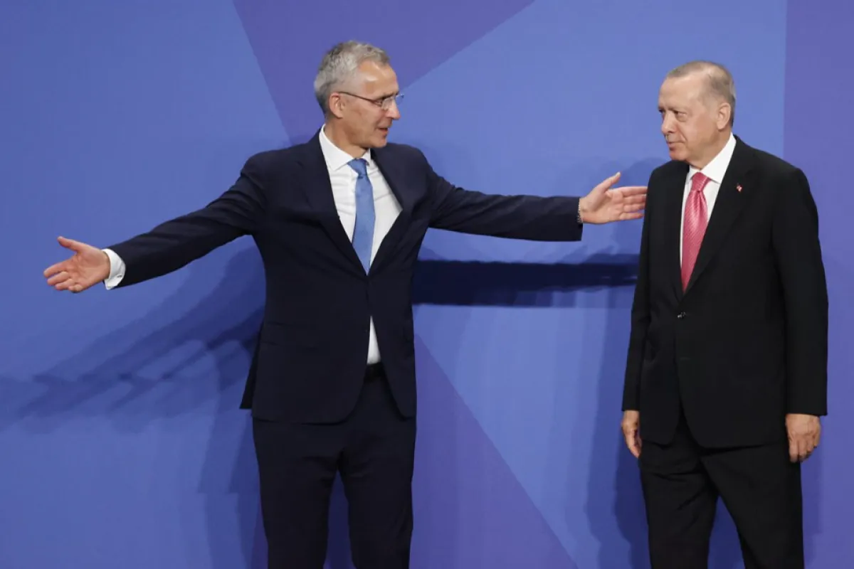 Secretarul general al NATO, Jens Stoltenberg, va merge la Ankara, ca să pledeze pentru admiterea Suediei în Alianță