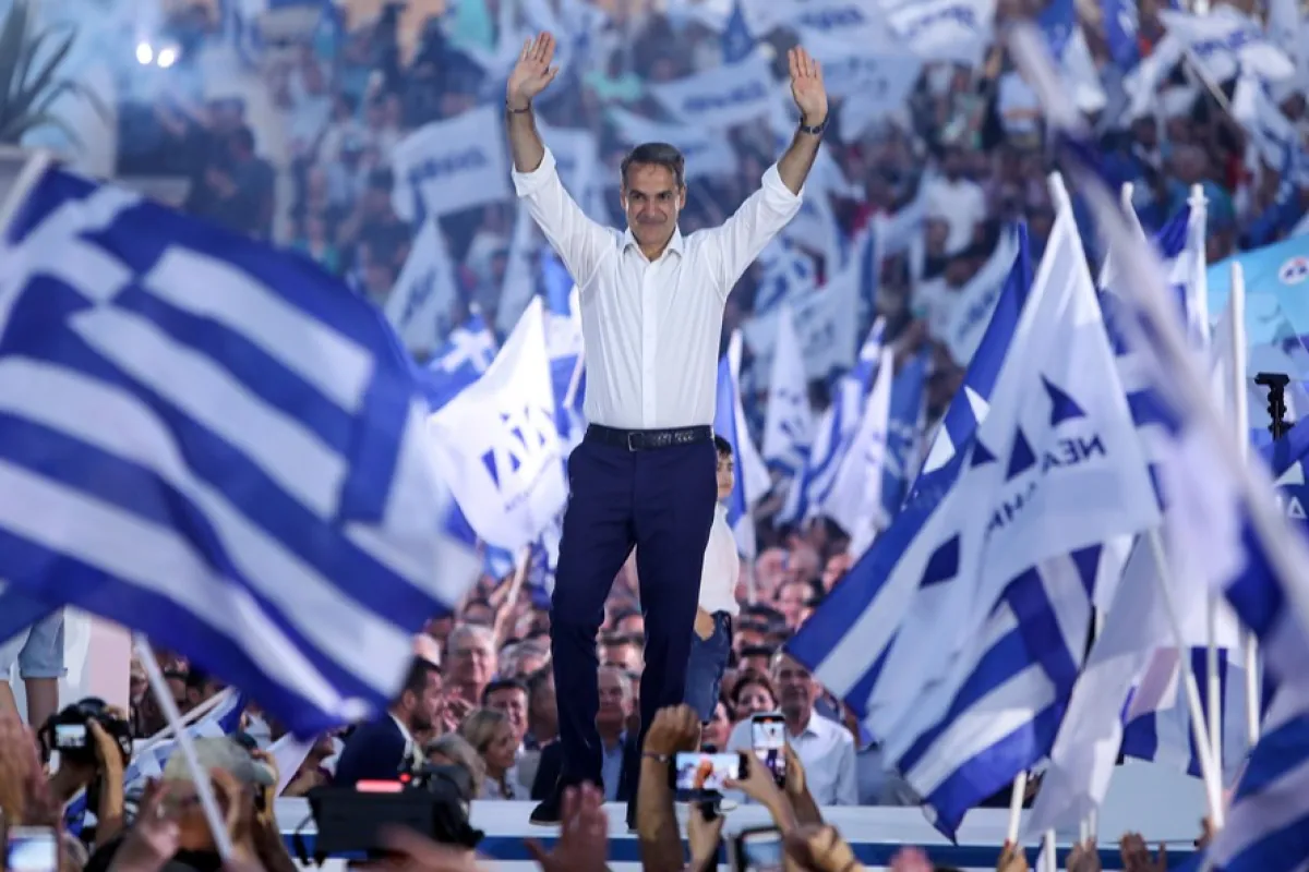 Grecii îşi aleg parlamentul a doua oară într-o lună