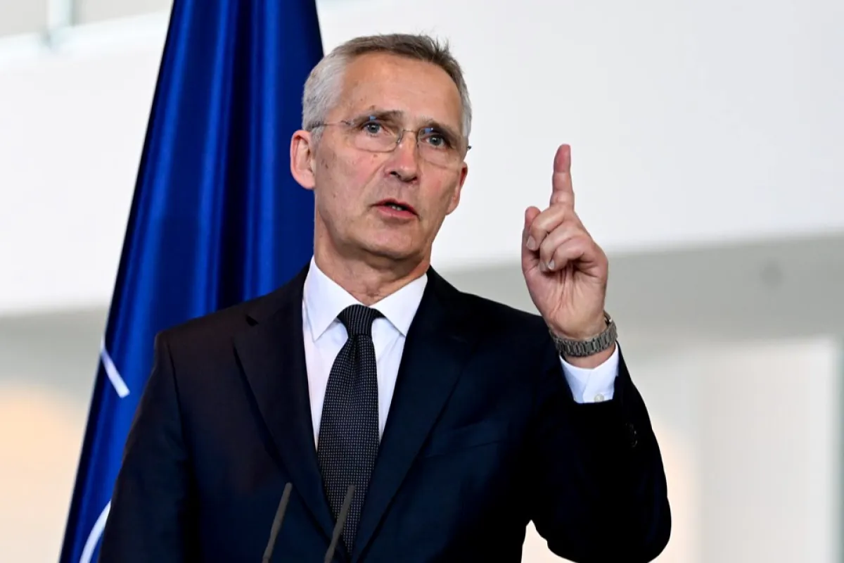 Norvegianul Jens Stoltenberg rămâne încă un an secretar general al NATO
