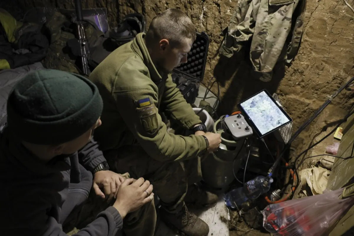 Inteligența artificială în războiul din Ucraina – IA salvează sau scurtează vieți și stârnește controverse