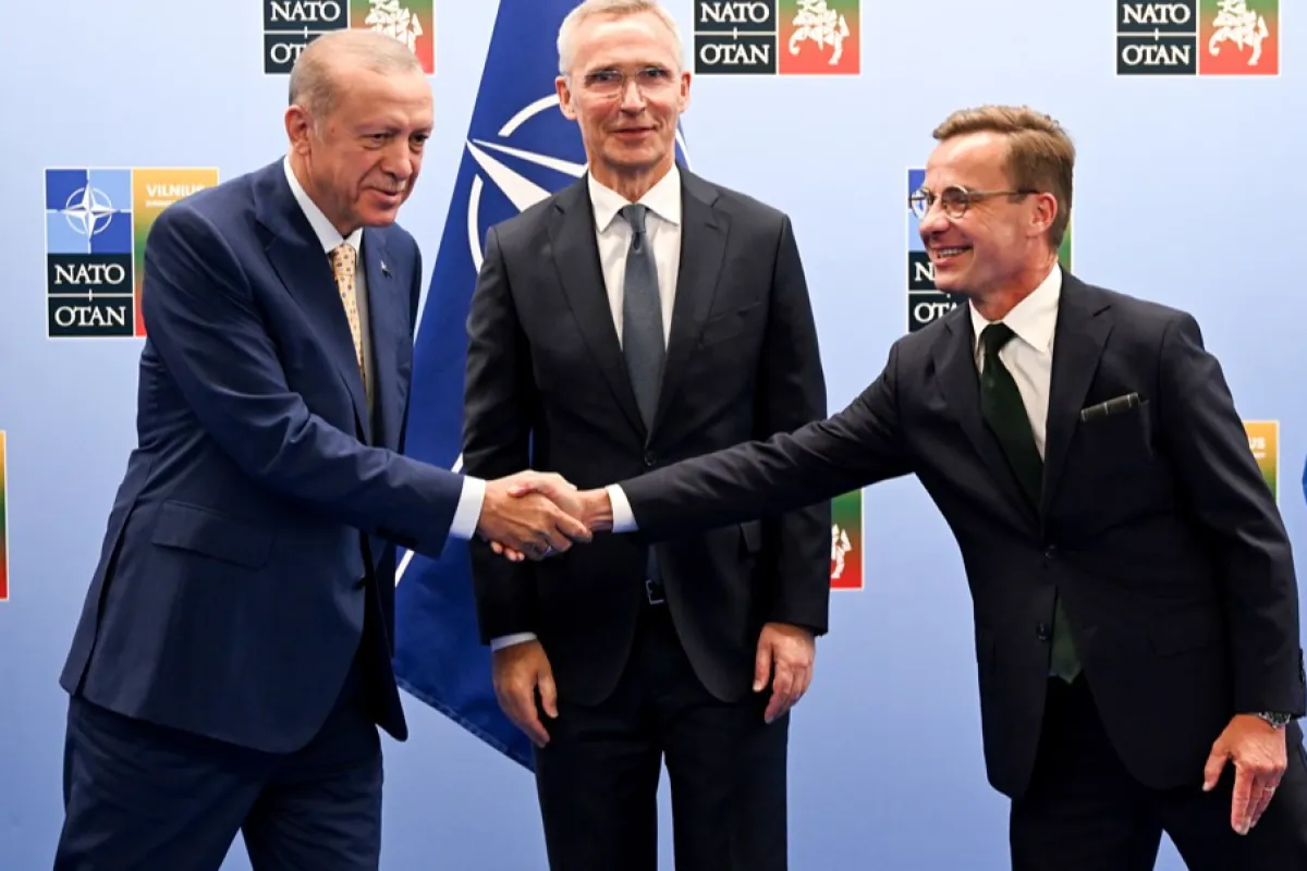 Turcia acceptă intrarea Suediei în NATO