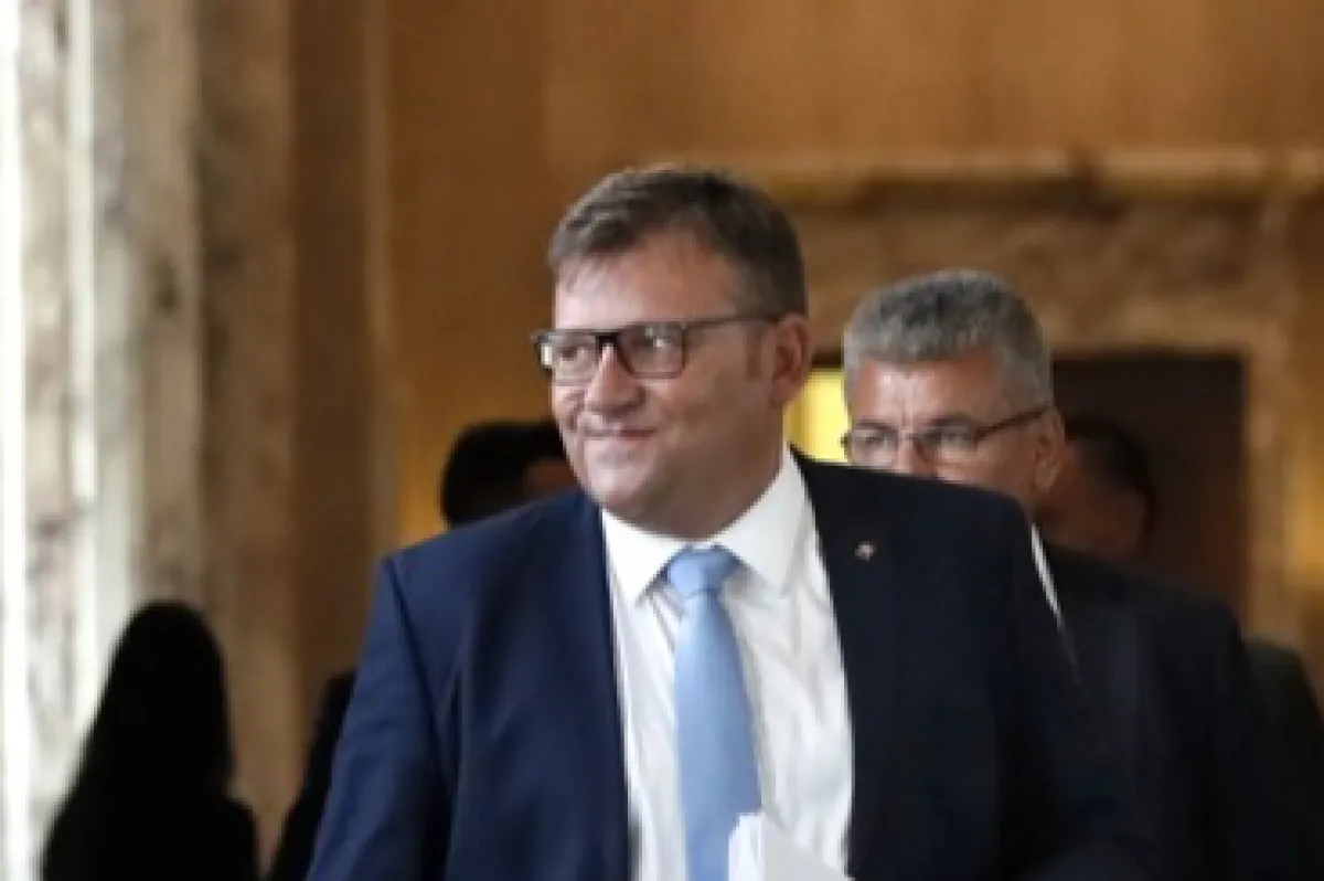 Ministrul român al Muncii, social-democratul Marius Budăi, a demisionat