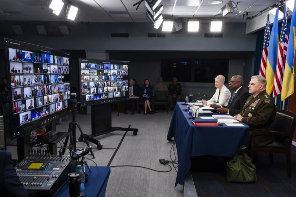 Susținătorii Ucrainei discută sprijinul pentru contraofensiva Kievului