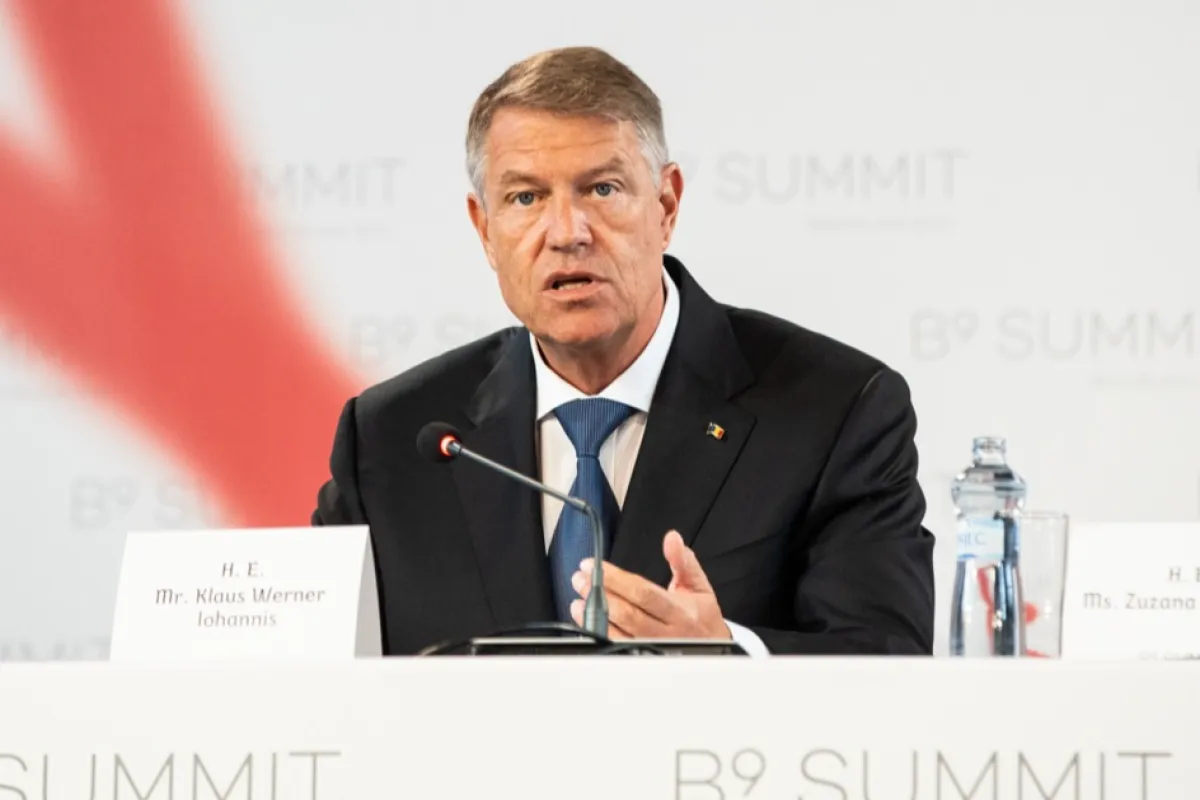 Președintele Iohannis afirmă că România se poziționează ca lider regional prin centrul de antrenament pe avioane F-16