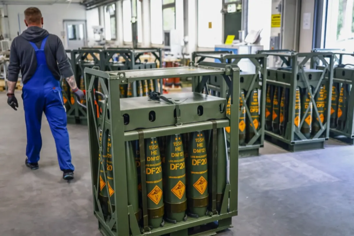 Cehia și Polonia duc lipsă de angajați în industria de apărare