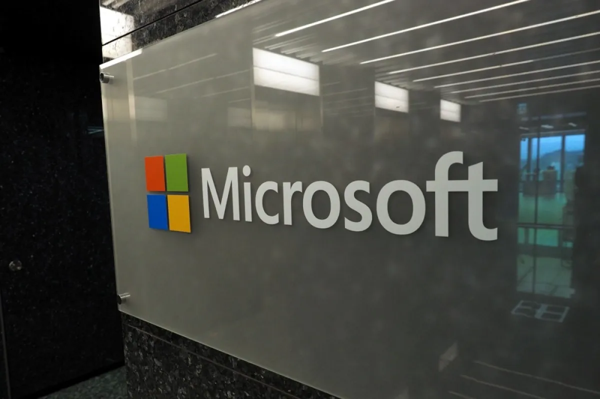 Microsoft: un grup de hackeri, legat de guvernul de la Moscova, a încercat să pirateze computerele a zeci de persoane și organizații la nivel mondial