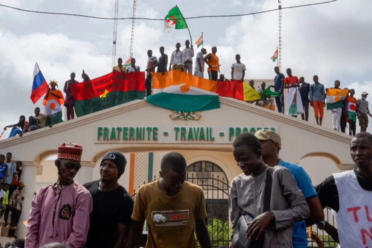 Preşedintele Nigerului înlăturat de la putere de militari spune că întreaga regiune ar putea ajunge sub controlul Rusiei