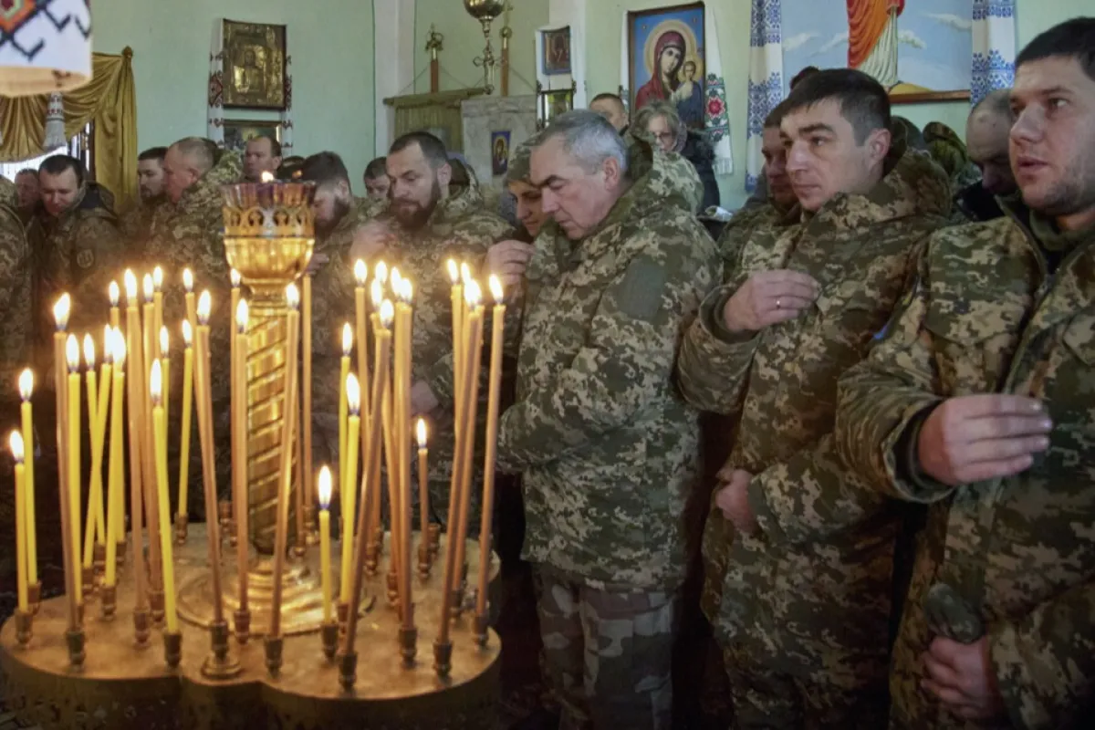 Bombardamente rusești, soldate cu victime femei, în nord-estul Ucrainei