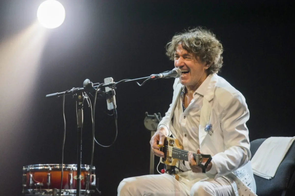 Compozitorului sârbo-croat Goran Bregovic i s-a refuzat intrarea în Republica Moldova