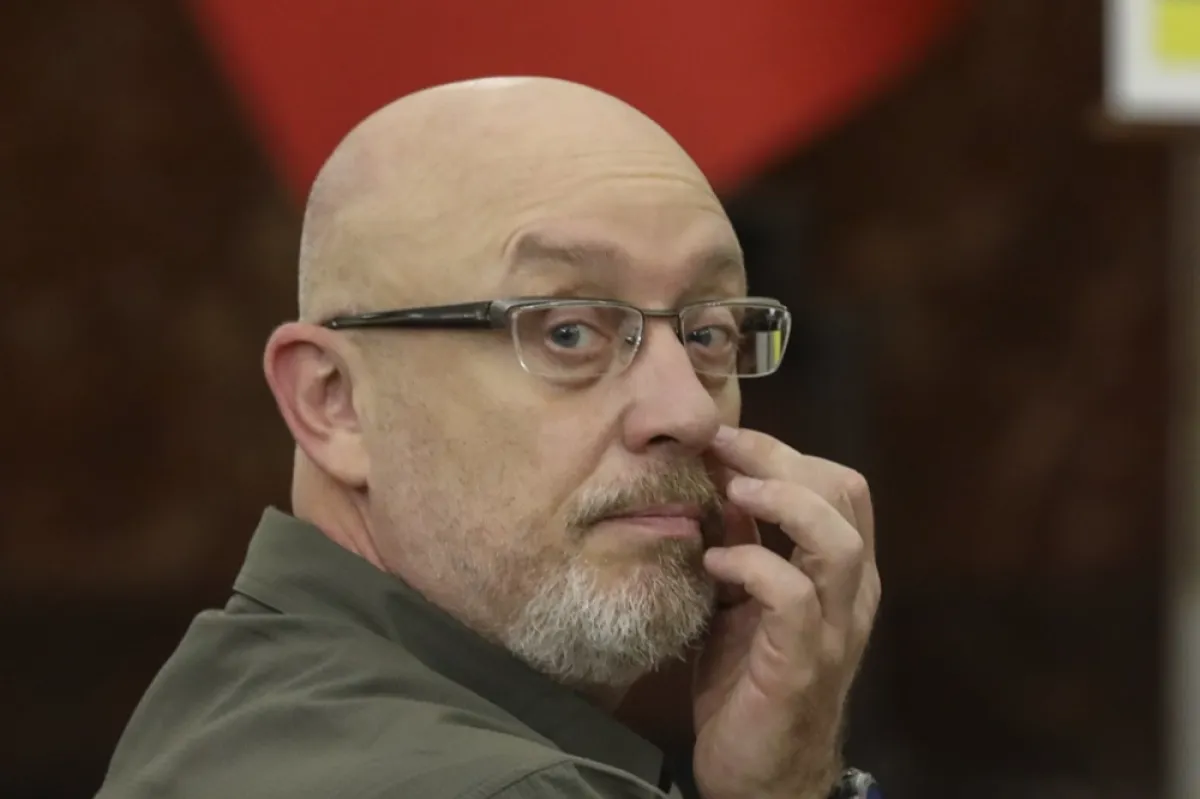 Ministrul ucrainean al apărării, Oleksii Reznikov, la Liov, Ucraina, 18 iulie 2022 (reeditat la 3 septembrie 2023). Președintele ucrainean Zelensky a declarat pe 3 septembrie că a decis să-l demită pe Reznikov din postul său de șef al apărării. Șeful statului ucrainean a adăugat că va cere parlamentului înlocuirea lui Reznikov cu Rustem Umerov.