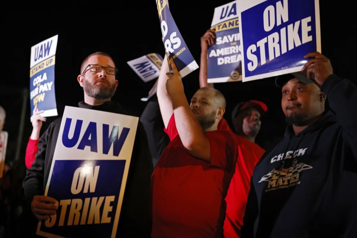 Grevă fără precedent în industria auto din Statele Unite