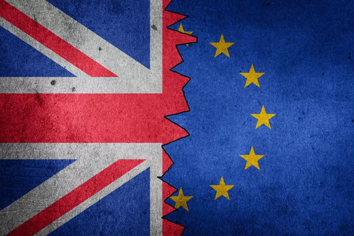 Cinci ţări central şi est-europene îi cer Bruxellesului să intervina pentru eliminarea taxelor britanice, pe care le numesc discriminatorii, impuse cetățenilor lor