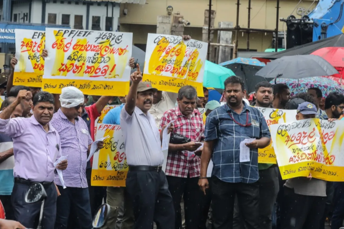 Măsurile de austeritate legate de împrumuturile FMI subminează drepturile omului, acuză un raport Human Rights Watch