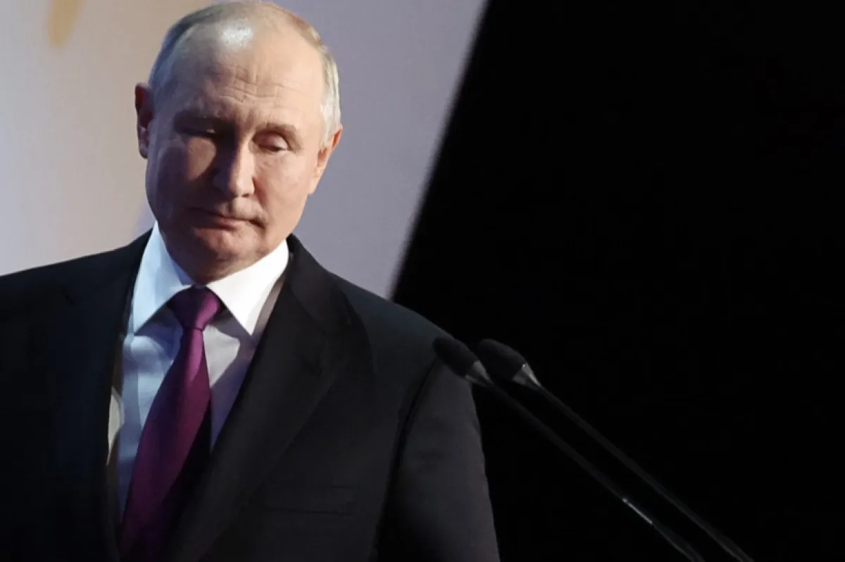 Vladimir Putin vorbeşte despre dezvoltarea armelor avansate pentru menţinerea echilibrului strategic mondial