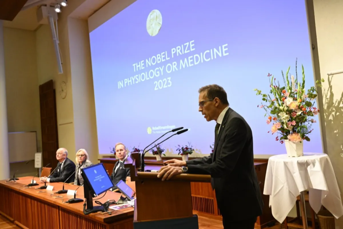 Premiul Nobel pentru medicină este dedicat combaterii pandemiei de Covid