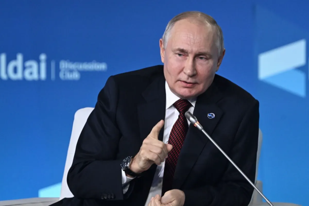 Vladimir Putin nu exclude reluarea testelor nucleare