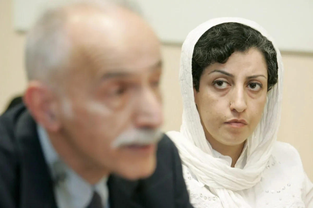 Premiul Nobel pentru Pace i-a fost acordat militantei iraniene pentru drepturile omului Narges Mohammadi