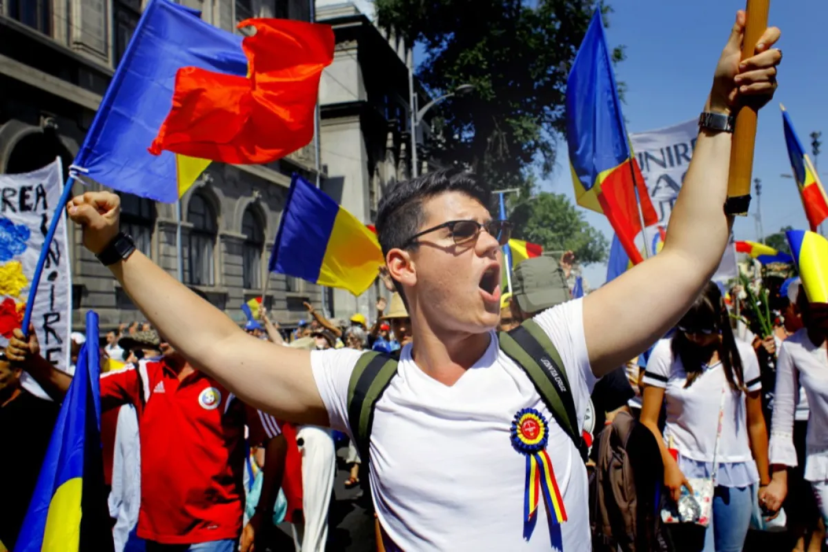 Limba oficială a minorității române din Ucraina este limba română