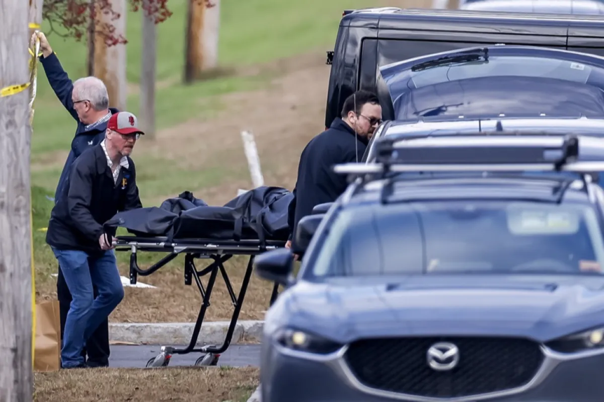 Președintele Statelor Unite cere iar reglementări mai stricte pentru arme, după un nou atac soldat cu 18 morți