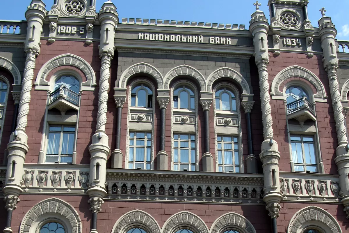 FMI le cere autorităţilor de la Kiev să demonstreze că reformele au avansat, înainte de a elibera o nouă tranşa din programul de asistență în valoare de cinci miliarde de dolari