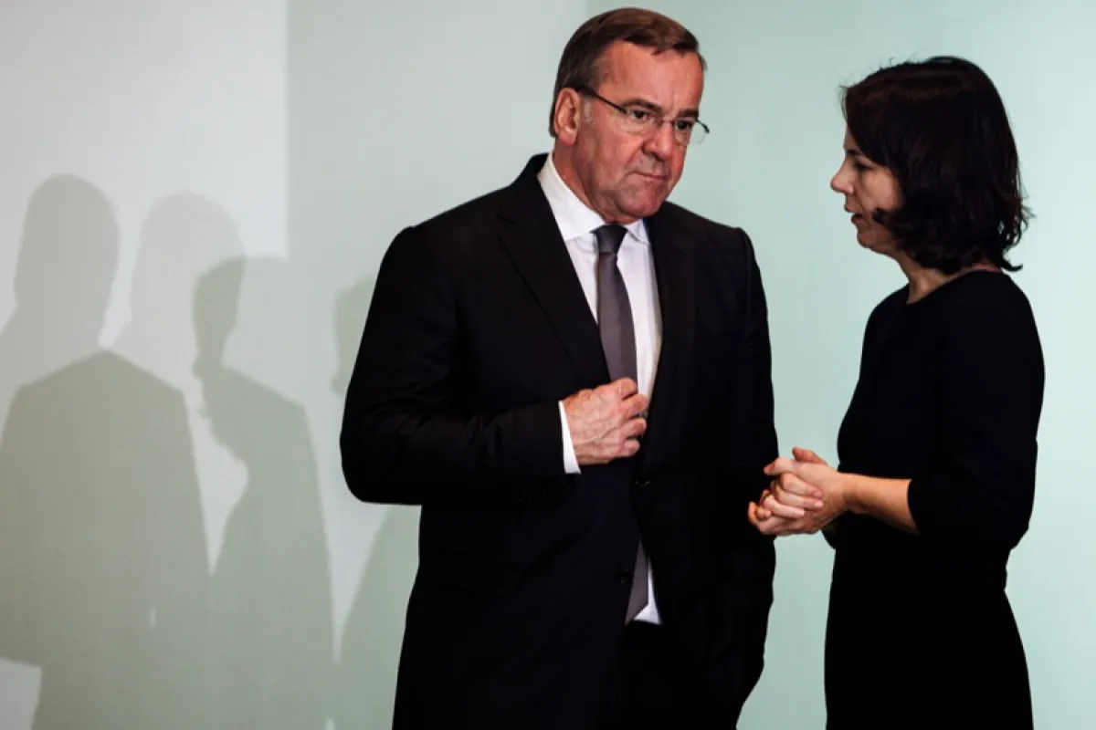 Ministrul german al apărării afirmă că oamenii trebuie să fie pregătiți de război