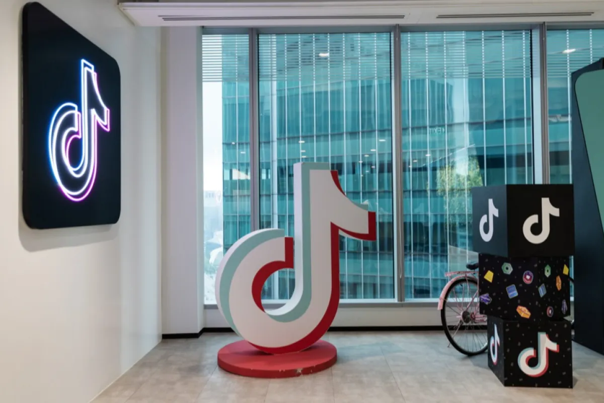 Proiect de lege: copiii vor avea acces la rețelele de socializare doar cu acordul părinților