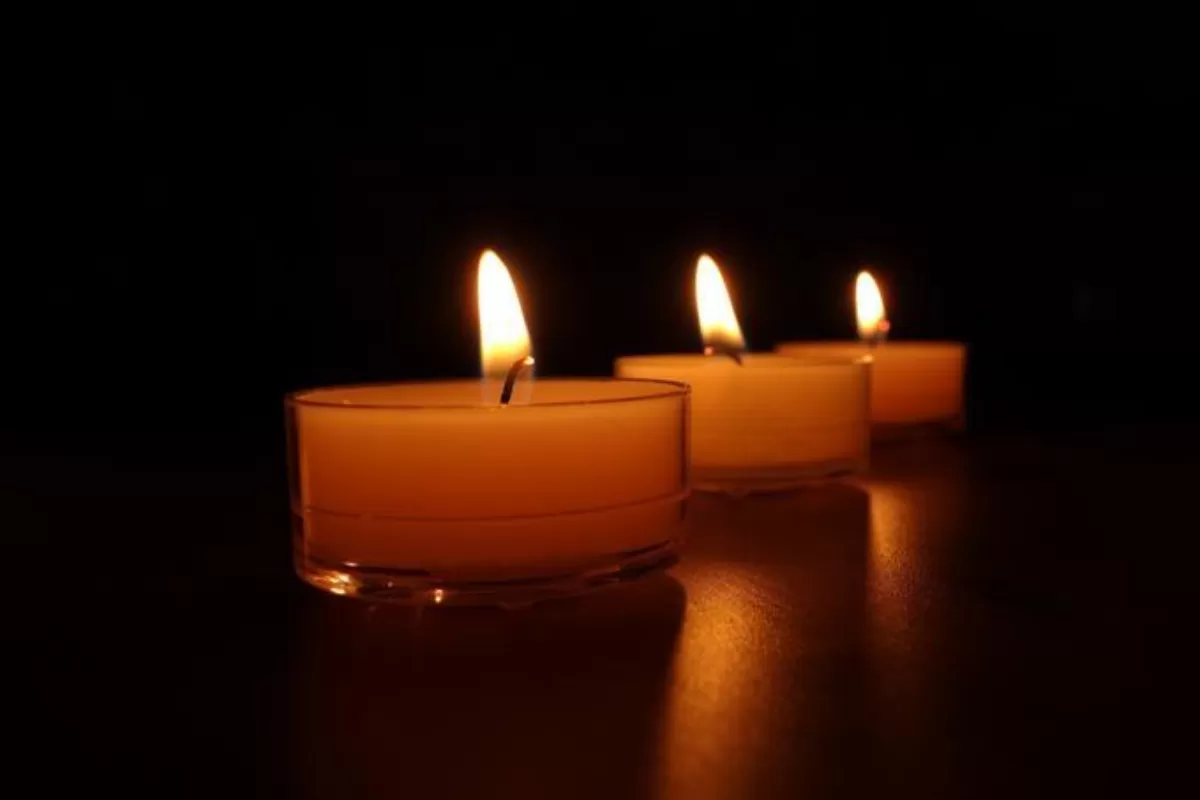 Susţinătorii opozantului rus Alexei Navalnîi, aflat la închisoare, au manifestat individual, duminică, de Ziua Îndrăgostiţilor, sub sloganul 'Iubirea este mai puternică decât frica'