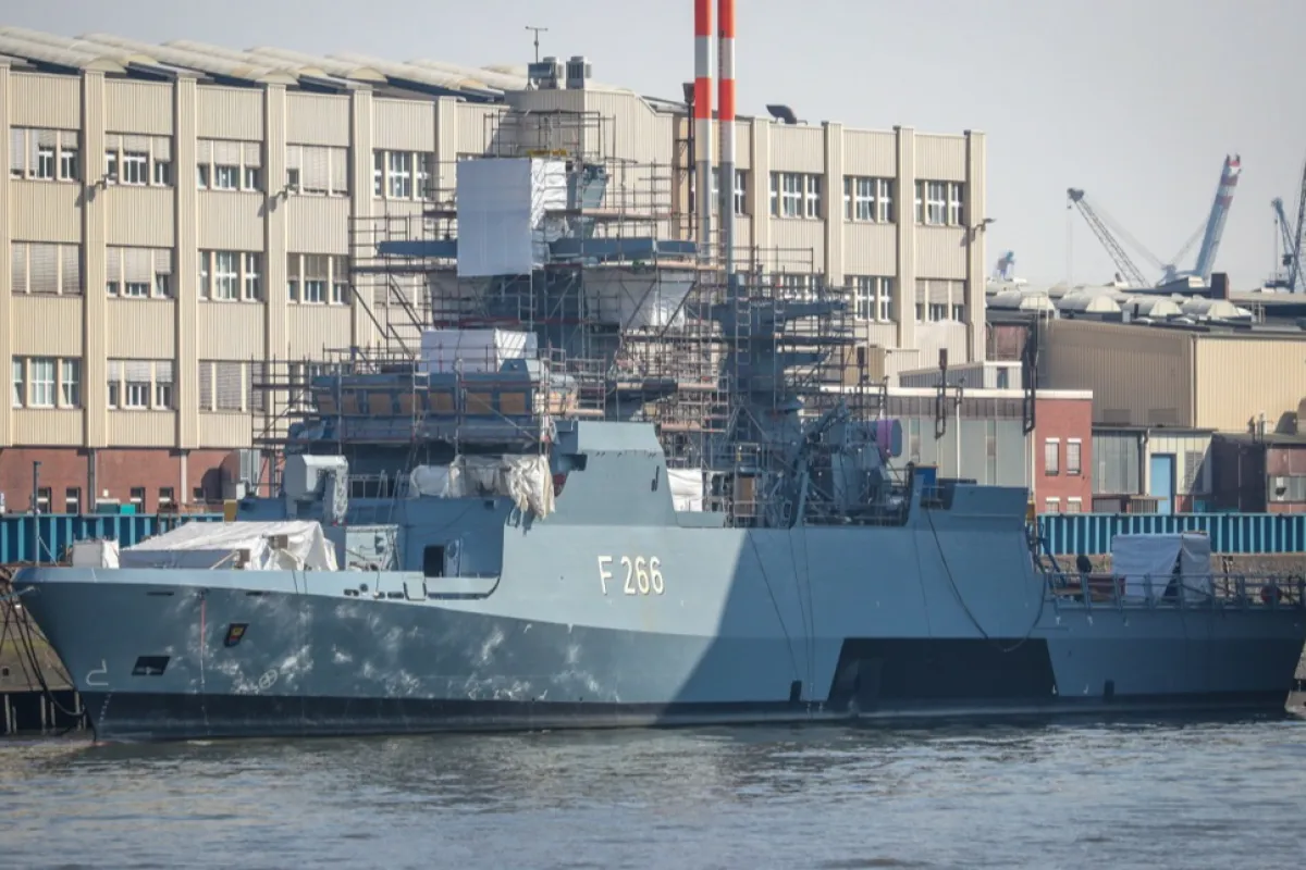 România renunță la achiziția corvetelor militare