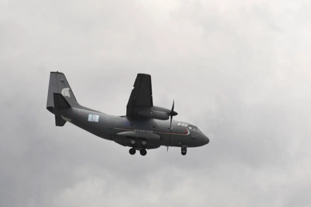 Avionul trimis să-i aducă în țară pe cei 41 de români refugiați din Gaza în Egipt s-a stricat