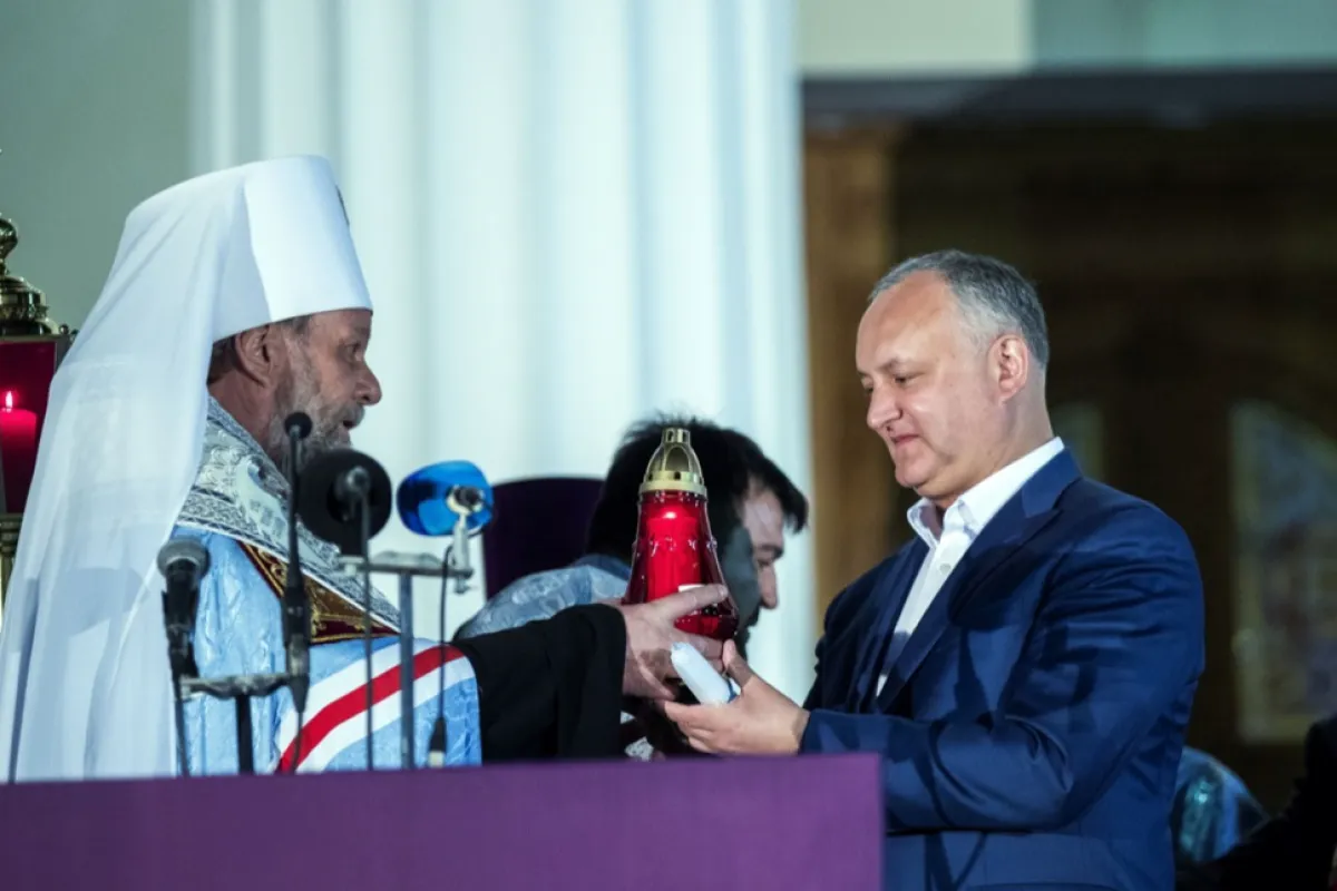 Preoți și credincioși basarabeni îi cer mitropolitului Vladimir, de obediență rusească, să treacă la Patriarhia Română