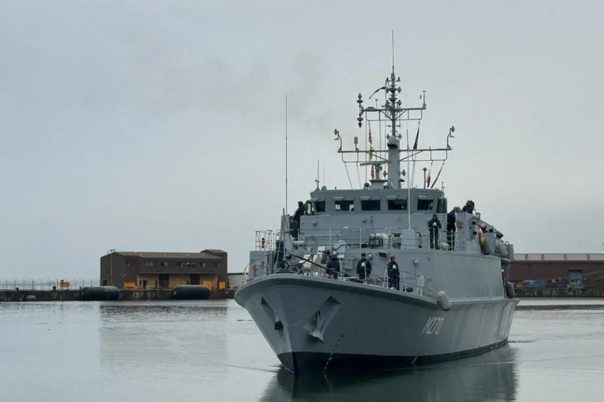 Vânătorul de mine britanic, intrat în serviciul Forţelor Navale Române, a plecat spre România