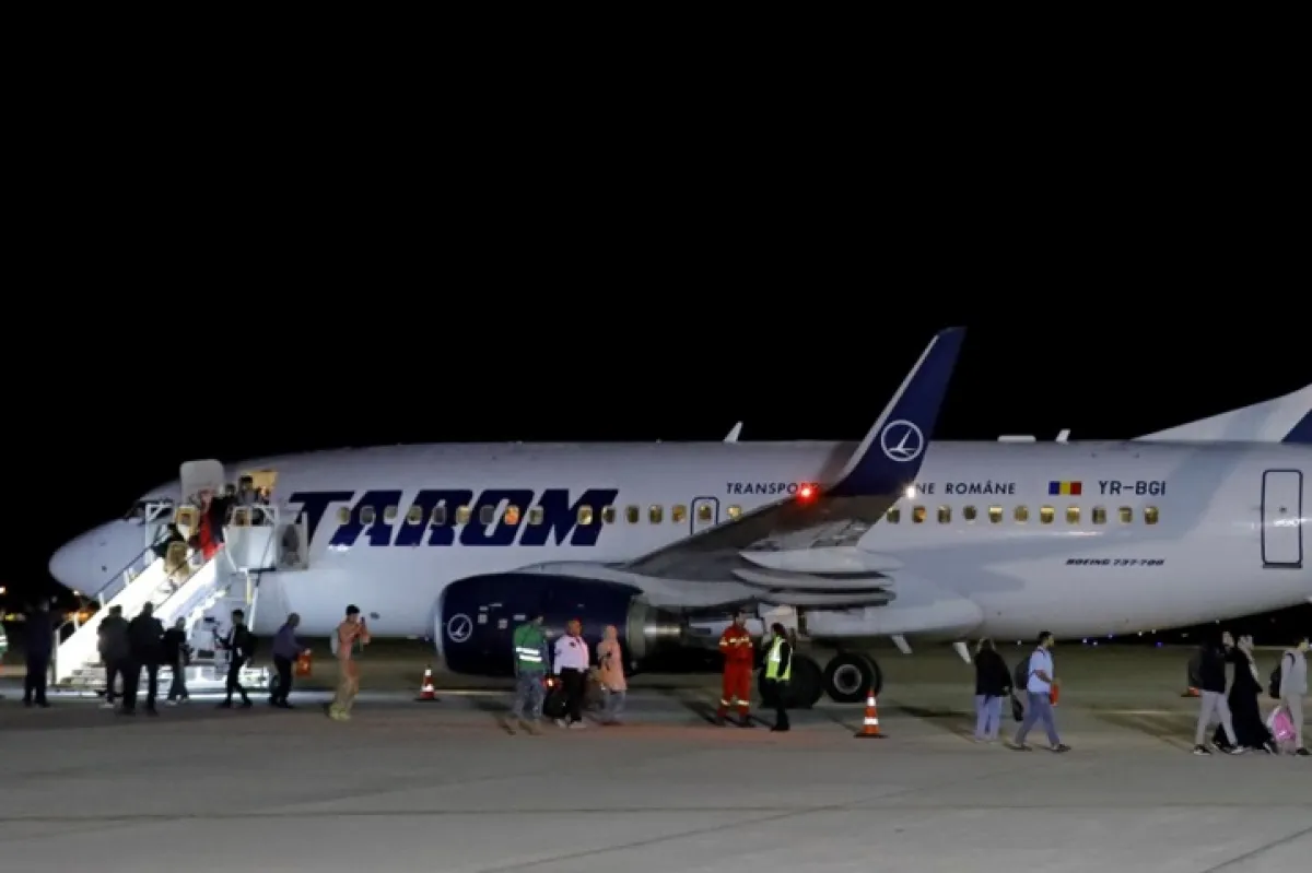 Alţi 16 cetățeni români și membri de familie evacuați din Fâșia Gaza au ajuns în România