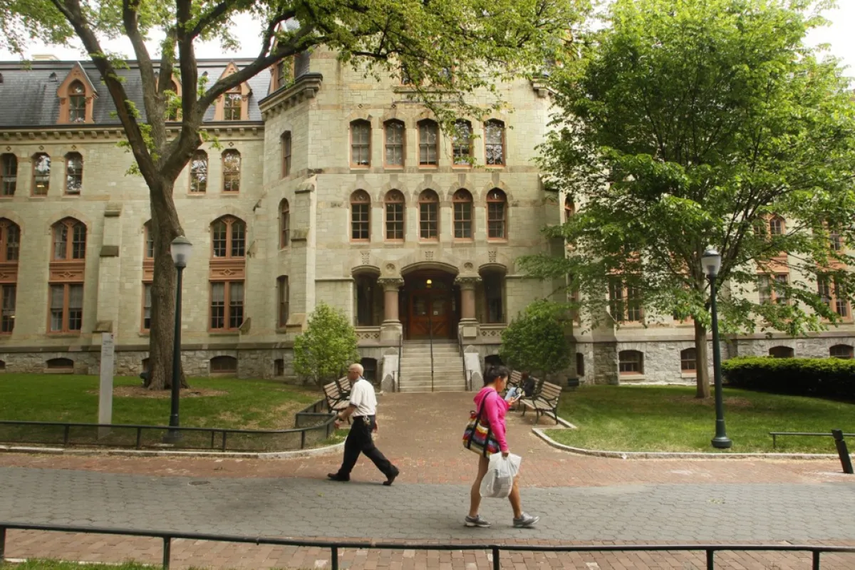 Lider universitar american demisionează pe fondul disputei legate de combaterea antisemitismului