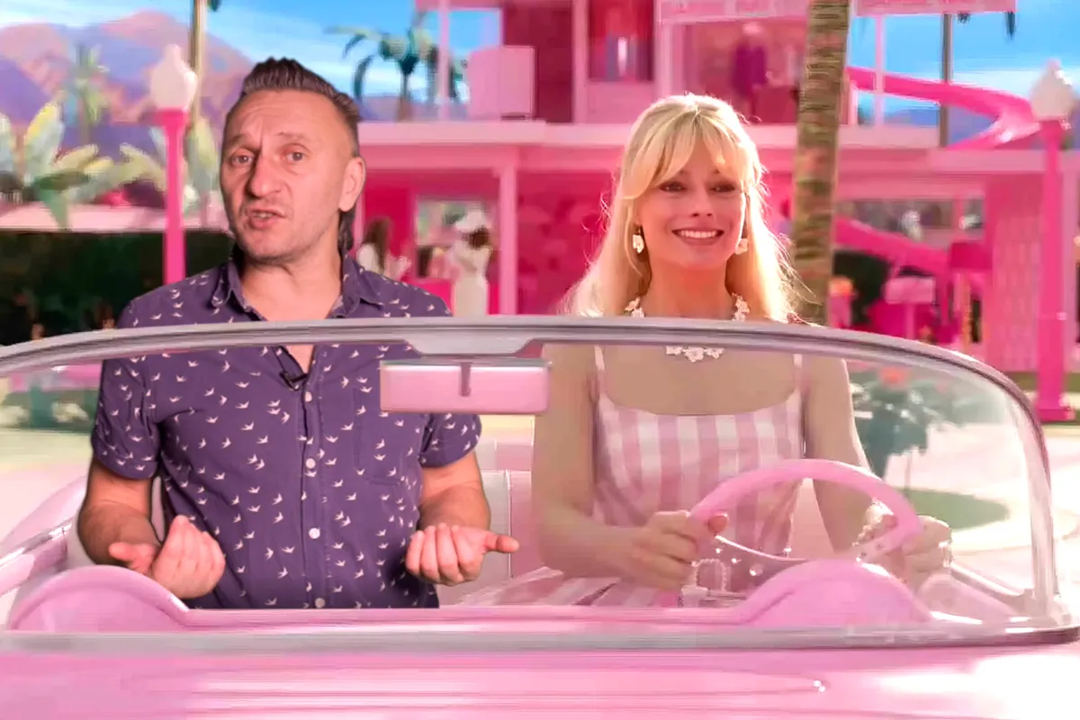 Tetelu, Barbie și nanoroboții