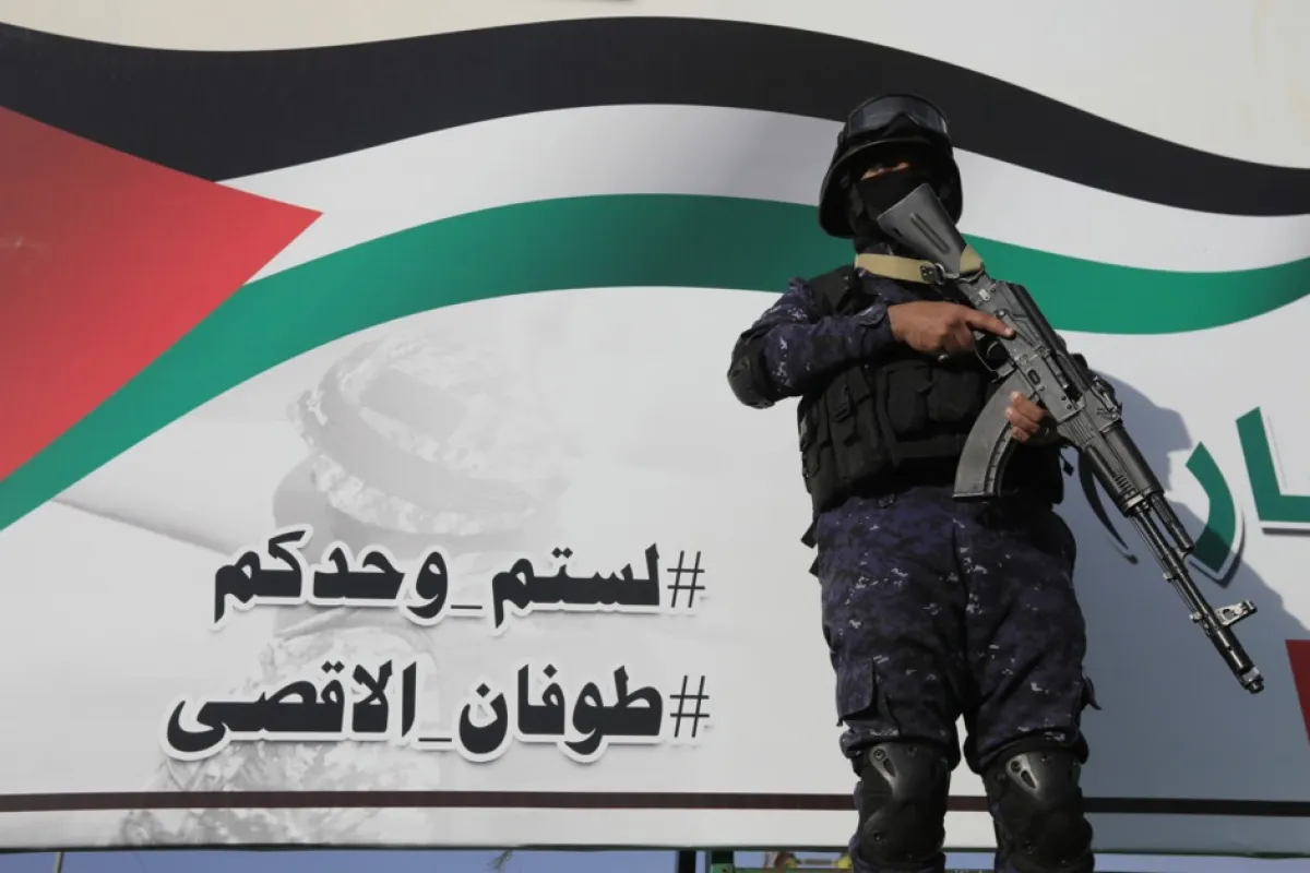 Forțe americano-britanice au respins cel mai amplu atac houthi de până acum din Marea Roșie