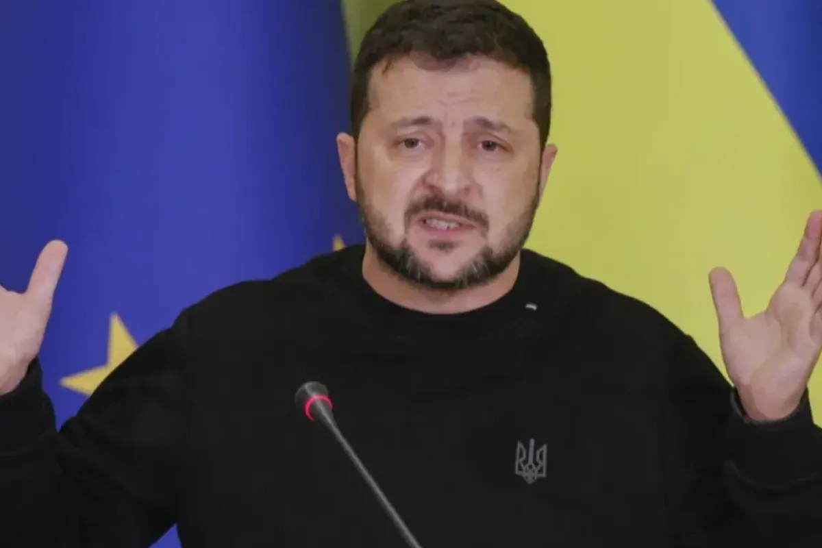 Președintele ucrainean Volodimir Zelenski la o conferință de presă comună cu președintele Comisiei Europene, Ursula von der Leyen (nu este în imagine), după întâlnirea lor de la Kiev, Ucraina, 04 noiembrie 2023. Von der Leyen a sosit la Kiev pentru a se întâlni cu oficiali ucraineni de rang înalt pe fondul invaziei ruse.