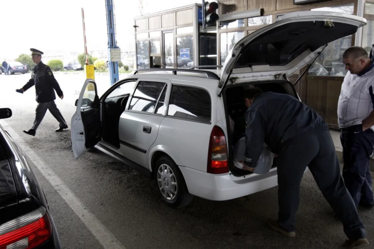 Doi ucraineni condamnaţi în Moldova pentru întroducere ilegală de bani în ţară