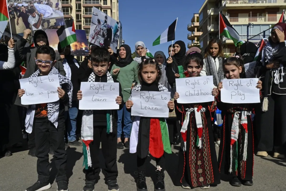 Aproape o sută de oameni au fost uciși, peste noapte, în Gaza