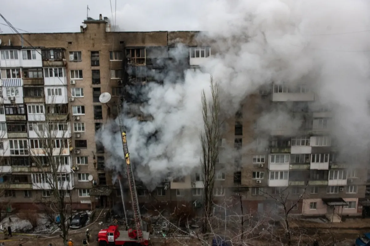 Autorităţile instalate de ruşi în Doneţk acuză un bombardament ucrainean asupra civililor