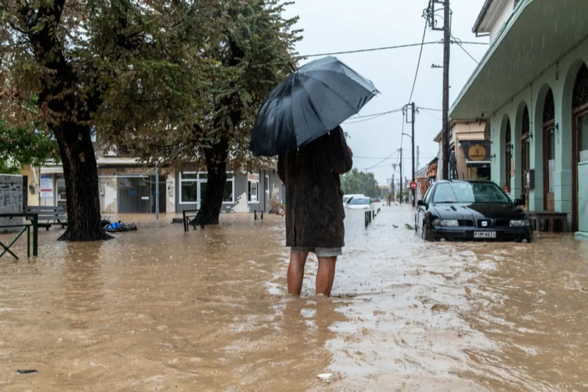 Experți: omenirea, amenințată de vreme extremă și dezinformare