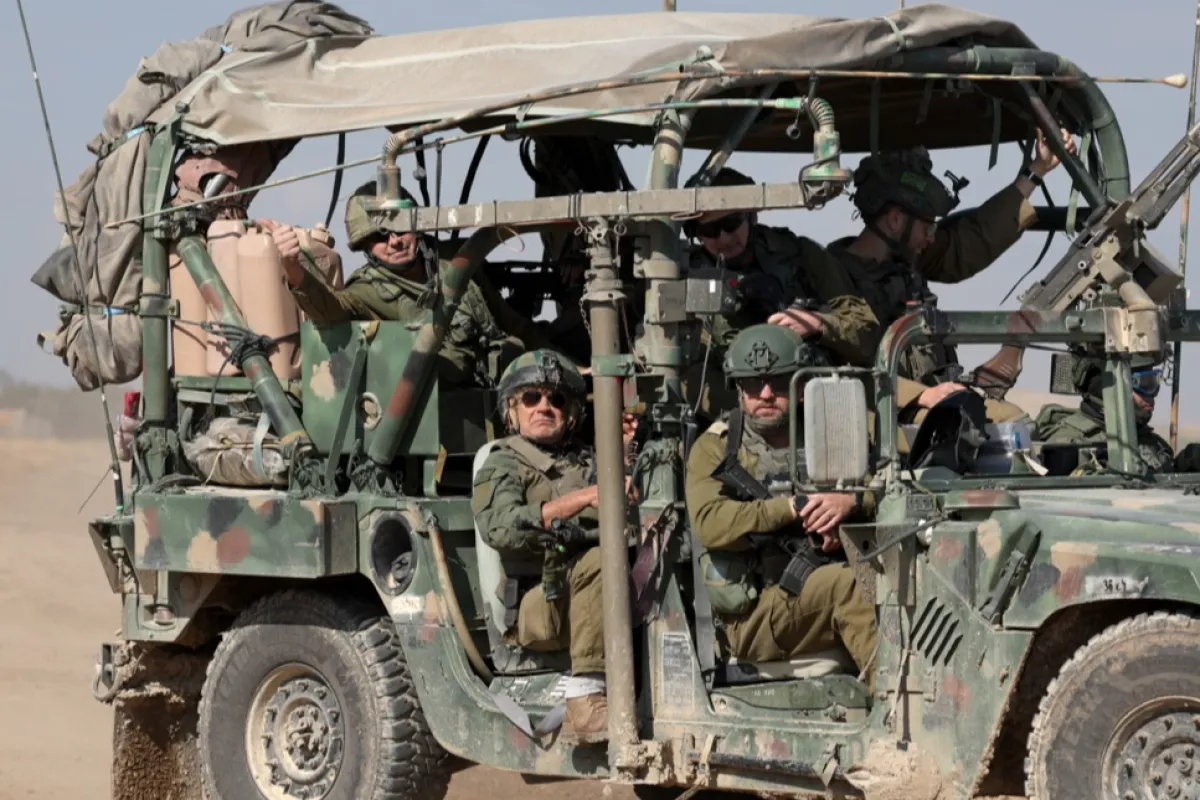 Armata israeliană susține că a „înconjurat” orașul Khan Younis, din Fâșia Gaza, și îi cere populației locale să plece