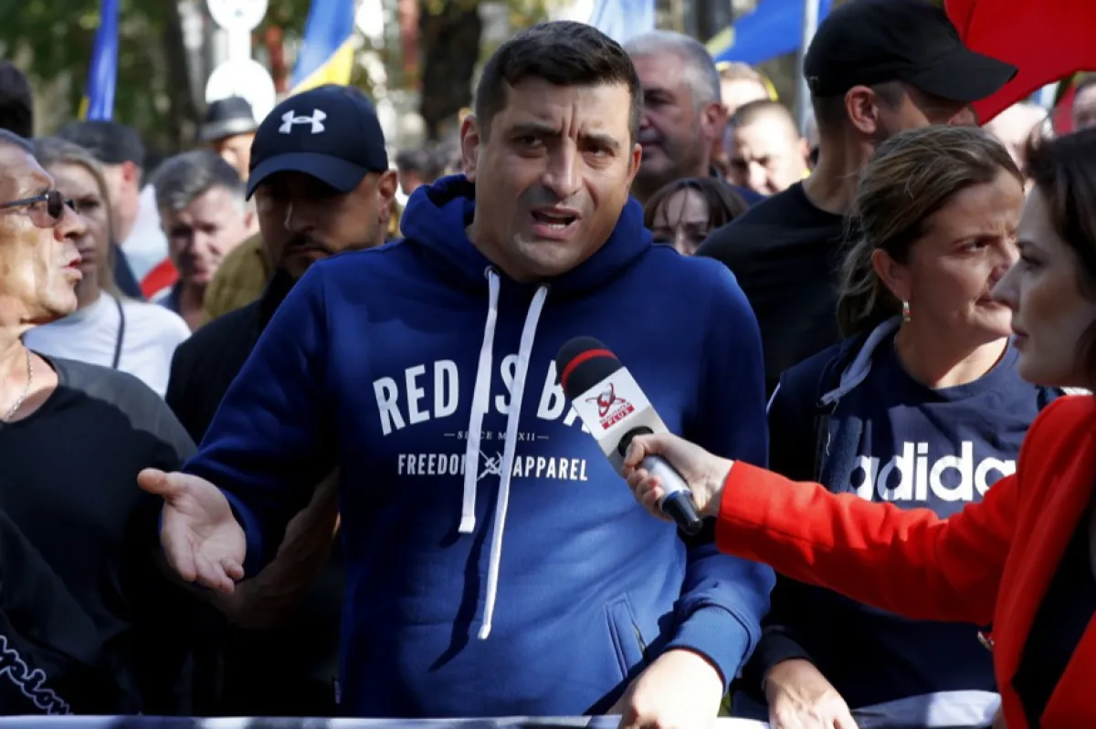 Premierul Ciolacu va solicita omologilor din Ucraina şi Republica Moldova informații despre interdicția liderului extremist George Simion de a intra în aceste state