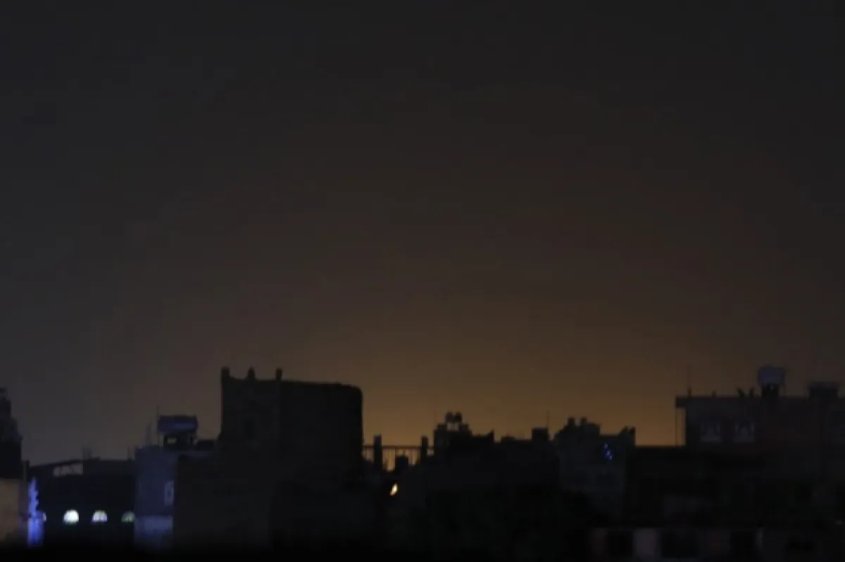 Noi bombardamente americano-britanice asupra ţintelor Houthi din Yemen