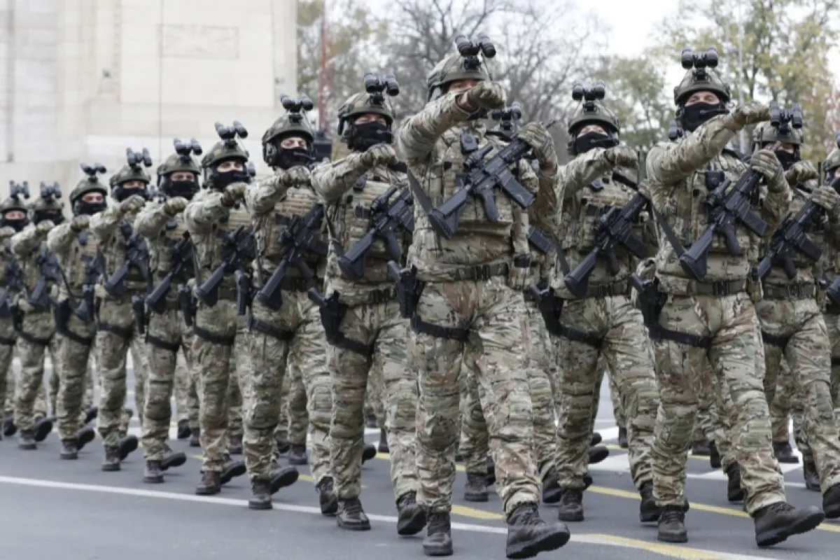 Ministrul Apărării: Serviciul militar obligatoriu este exclus