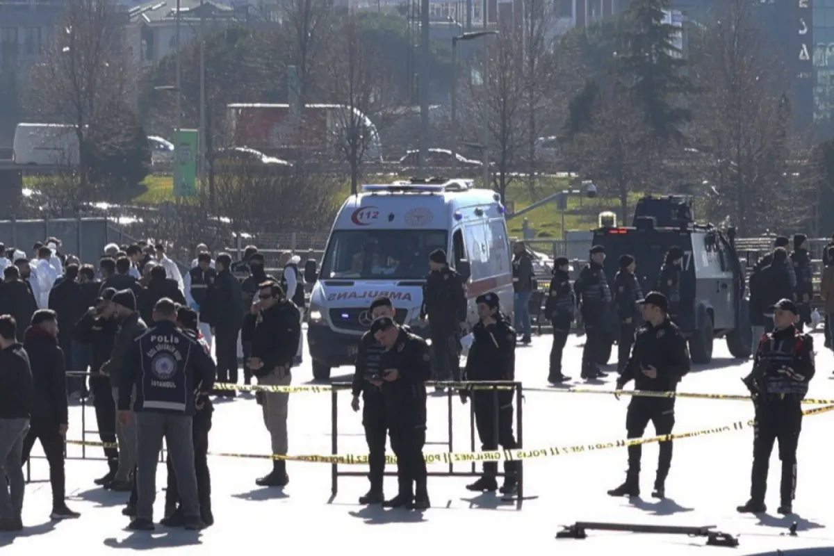 Cel puţin doi morţi într-un atac la Istanbul, calificat drept terorist