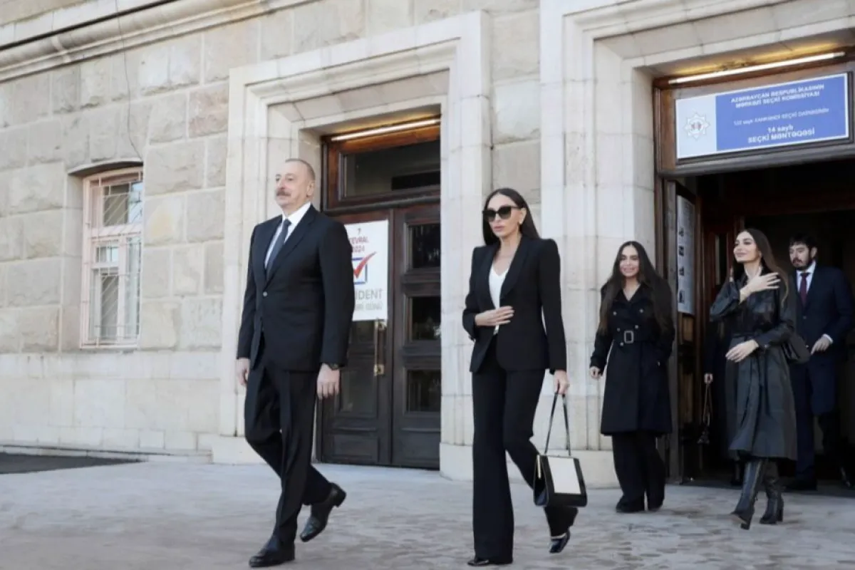 Președintele autoritar al Azerbaidjanului, Ilham Aliev, a mai obţinut un mandat la şefia statului