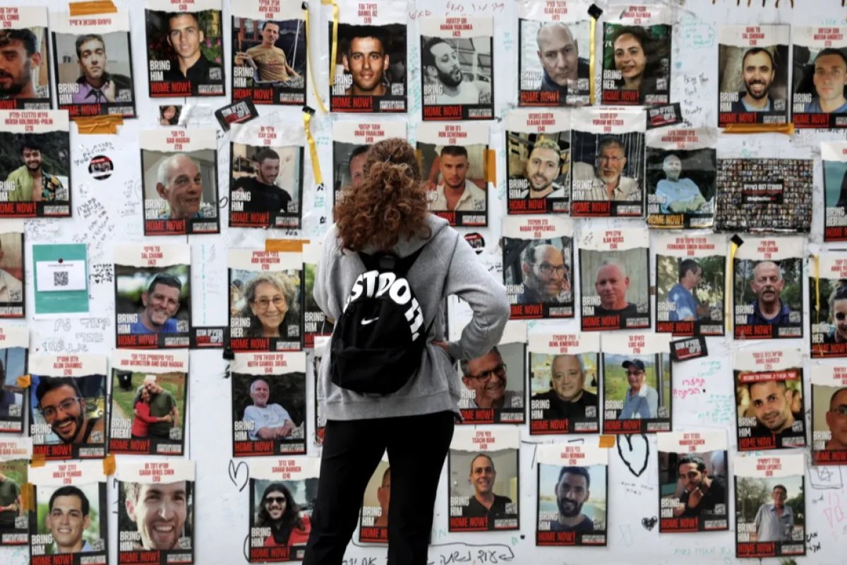 Rudele ostaticilor israelieni din Fâșia Gaza depun la Curtea Penală Internațională o plângere contra mișcării islamiste palestiniene Hamas